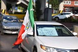 El PAN es el que organiza caravanas Vs AMLO