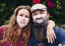 ¿Cómo ser uno mismo llevando mascarilla?: una empresa tiene la solución