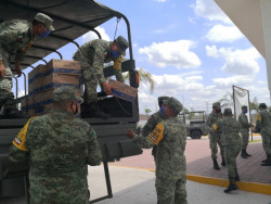 Continúan llegando insumos médicos a Sinaloa