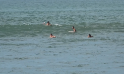 ESA emite recomendaciones para surfistas