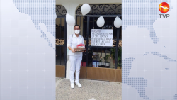 Mayra, lucha a diario contra el Covid 19 y sus vecinos la reconocen