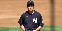 Masahiro Tanaka esta de regreso después del pelotazo en la Cabeza