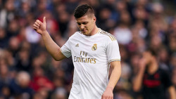 Jugador del Real Madrid es aislado en su casa