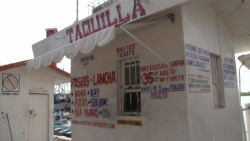 Esperan a los turistas en Isla de la Piedra