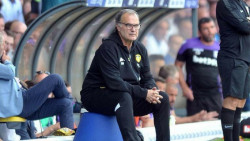 Bielsa vuelve a triunfar con inminente ascenso del Leeds a la Premier