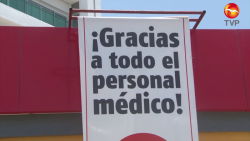 Muestran agradecimiento a médicos y enfermeras ante el COVID-19