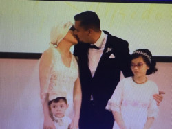 Más de tres mil almas atestiguaron la boda de Rebeca y Alfredo