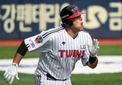 Roberto Ramos conecta cuadrangular 17 en Corea