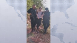 Policías municipales rescatan a joven mujer