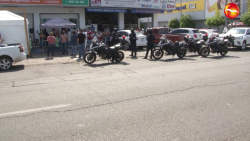 Exhortan policías a mantener la sana distancia