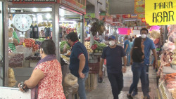 Con miedo y gusto....regresan al mercado