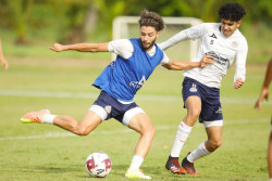Cesar "Chino" Huerta listo para enfrentar a los Gallos