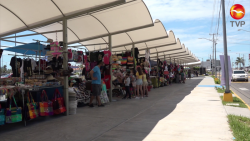 Aumenta afluencia de turistas pero no las ventas
