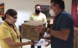 SECTUR entrega despensas a operadores y guías turísticos