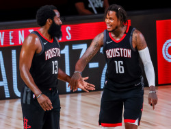 Los Rockets derrotan a los Lakers