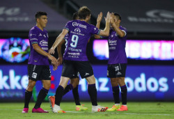 Mazatlán F,C, consigue su primera victoria en la Liga MX