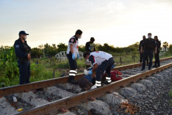 Se quedó dormido sobre las vías del tren