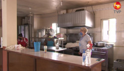 Con restricciones, sigue atiendo "Cáritas Mazatlán"