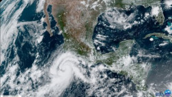 Se ordena el cierre a la navegación del puerto de Topolobampo