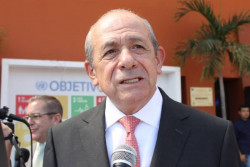 Enrique Fernández será galardonado como premio ANUIES 2020