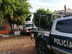 Lo hieren de un balazo, despojan de sus pertenencias y le roban moto