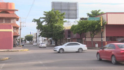 Casi provoca choques semáforos apagados en el centro
