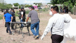 Encuentran a hombre asesinado en dren de Villa Juárez, Navolato