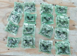 Detienen a mujer con droga para venta el menudeo