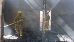 Antiguo inmueble abandonado nuevamente se incendia