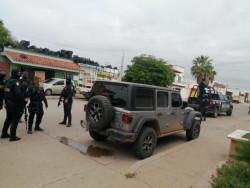 Recupera PEP camioneta robada