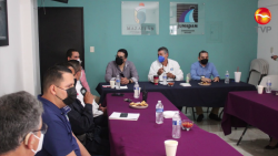 Acarrean agua clandestina a la zona turística de Mazatlán