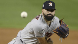 Jose Urquidy se lleva su primer triunfo