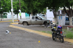 Grupo armado intercepta a motociclista en fraccionamiento CTM