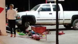 Asesinan a hijo de constructor en supuesto asalto en vulcanizadora