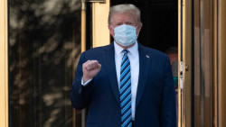 Facebook y Twitter censuran mensaje de Trump en que compara COVID y la gripe