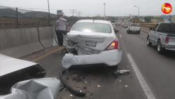 Se registra choque en el paso vehicular de El Conchi