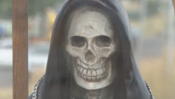 Si la Santa Muerte se coloco en área del Ayuntamiento se tendrá que quitar