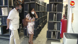 Supervisa funcionaria federal el registro Público