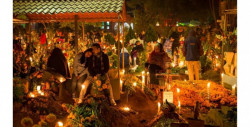 López-Gatell pide no ir a los panteones este Día de Muertos