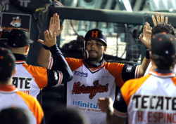 Cañeros y Naranjeros dividen en la doble cartelera