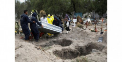 Siete meses de pandemia han provocado más muertes que todos los tipos de cáncer en México en 2019