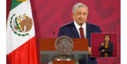 AMLO adelanta que en 2021 volverá a aumentar el salario mínimo
