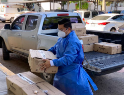 Entrega Gobierno Municipal carne de pollo para el  Hospital General de Los Mochis