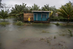 Rescatan el "pana, pana", un ritual para sobrevivir tras el Eta en Nicaragua