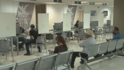 Contribuyentes acuden a la USE para aprovechar los descuentos por el buen fin