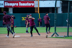 Tomateros continúa con trabajos de preparación