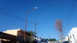 No enciende el alumbrado público de noche, por en el día si