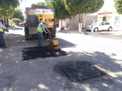 Atiende ayuntamiento de Culiacán denuncias de baches