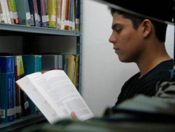 Hallan la causa por la que es más fácil entender un idioma que hablarlo