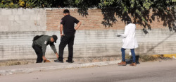 Localizan cadáver con varios golpes y heridas en arroyo de la Emiliano Zapata